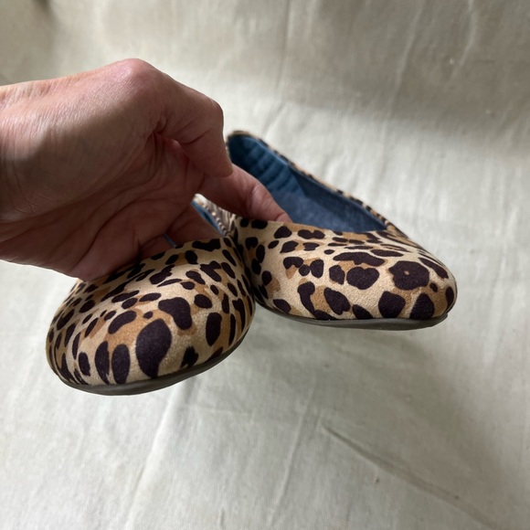 Dr Scholl’s Aston Leopard Flats - Picture 6 of 8